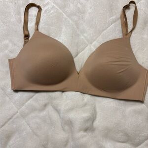 Victoria's 34 DD Secret Tan Bra